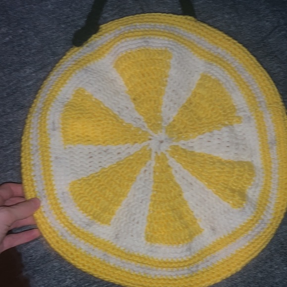 Reusable Crochet Lemon Bag! - Picture 3 of 6